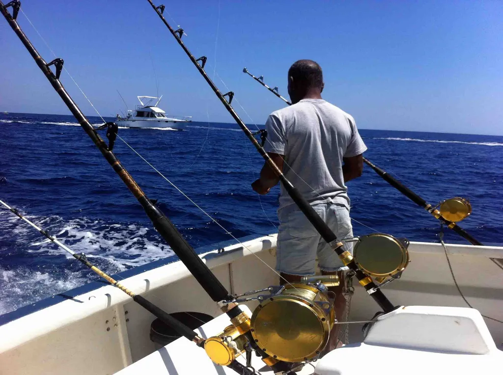 deep_sea_fishing_mauritius.webp