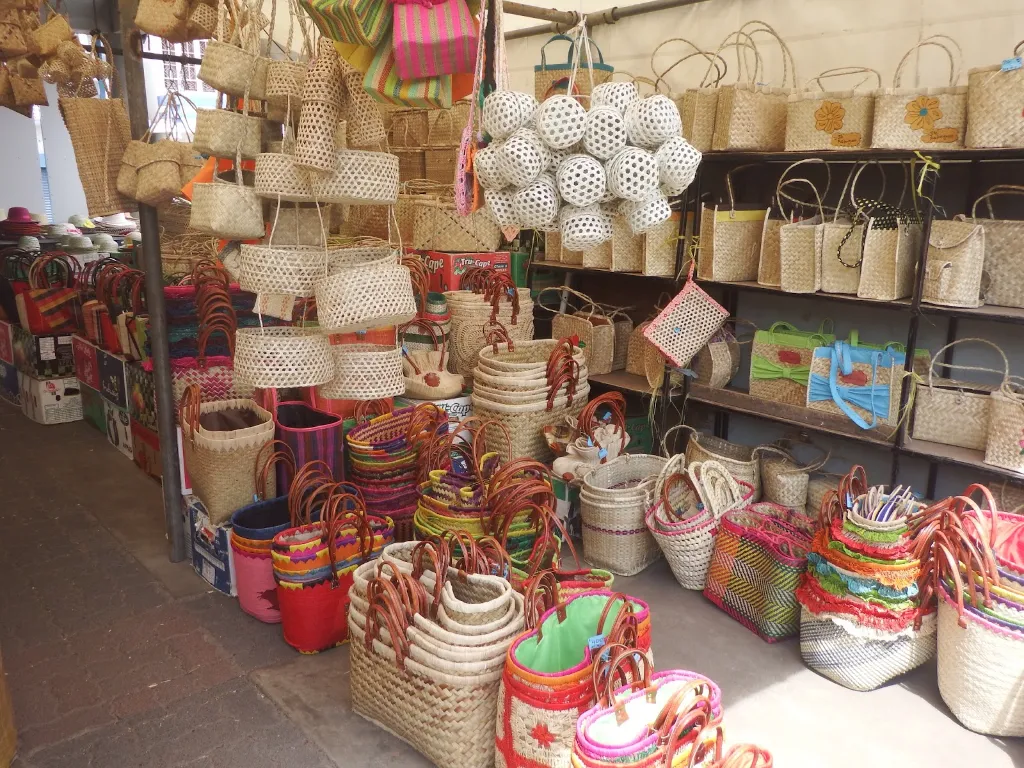 local-market.webp